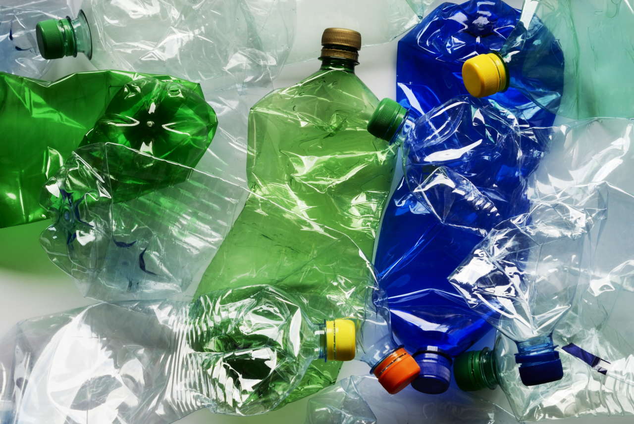 Avviso del Comune: servizio di raccolta della plastica temporaneamente sospeso a Capoterra per utenze domestiche e commerciali. Non esporre i mastelli